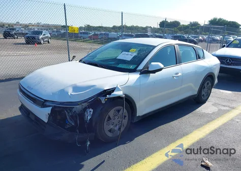 2025 Kia K4 Lx from USA, damaged, VIN 3KPFT4DE2SE014166